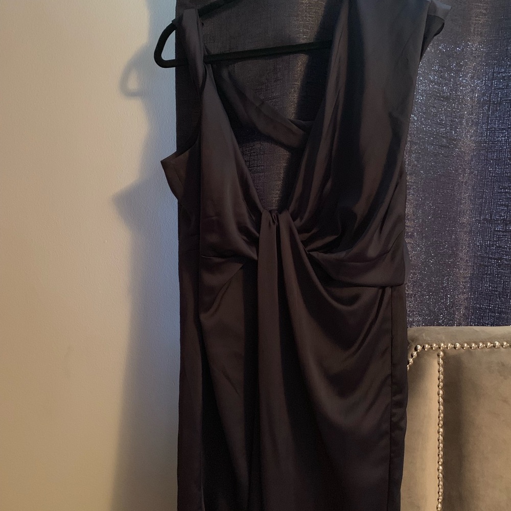Navy Gown - Picture 2 of 4